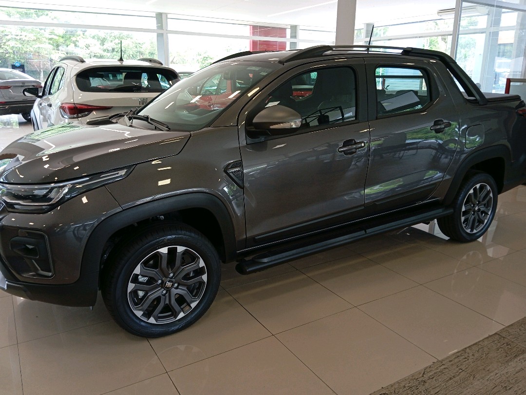 STRADA 1.0 TURBO 200 FLEX ULTRA CD CVT2