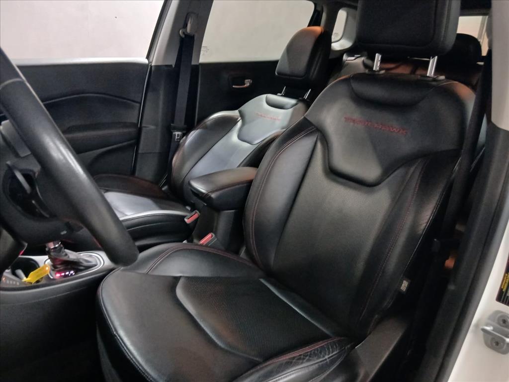 COMPASS 2.0 16V DIESEL TRAILHAWK 4X4 AUTOMÁTICO10
