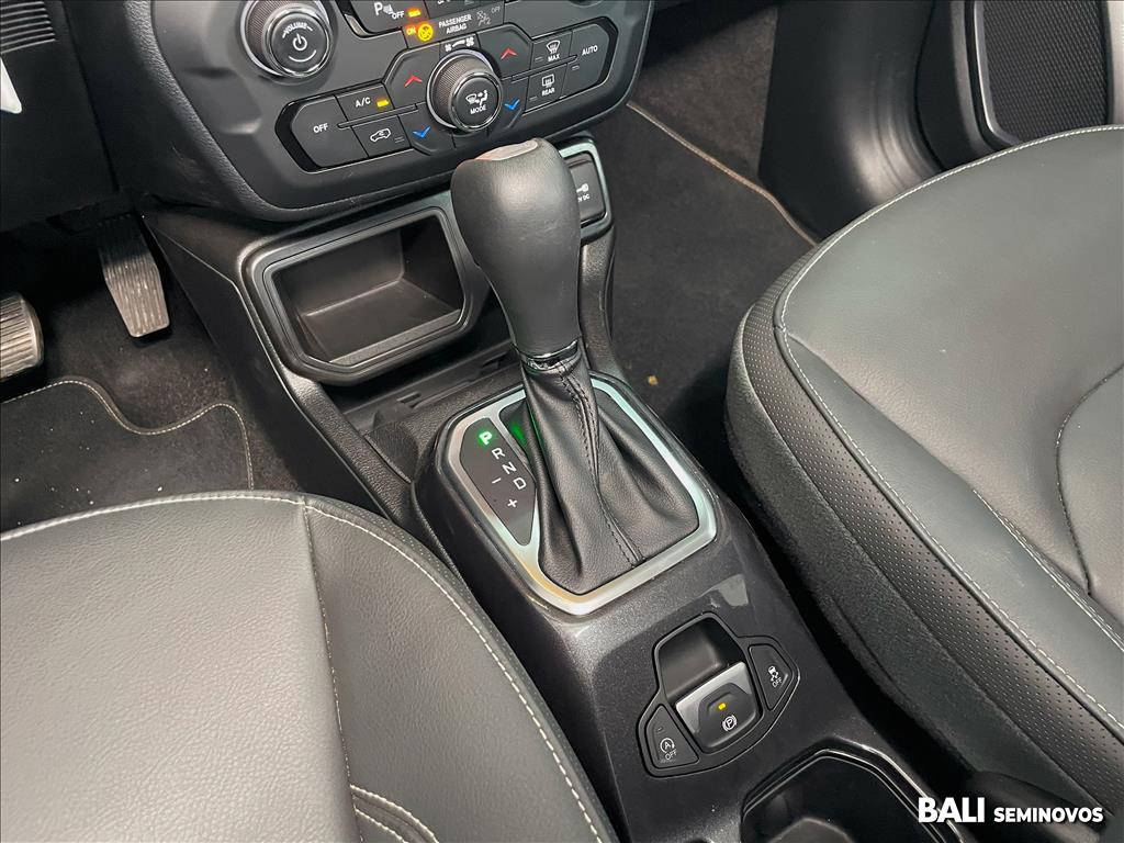 RENEGADE 1.3 T270 TURBO FLEX LONGITUDE AT615