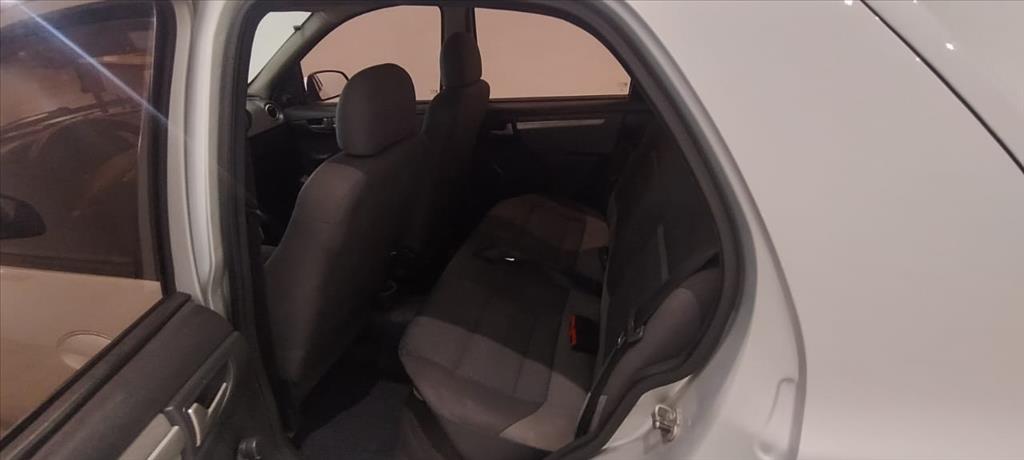 CELTA 1.0 MPFI LT 8V FLEX 4P MANUAL11