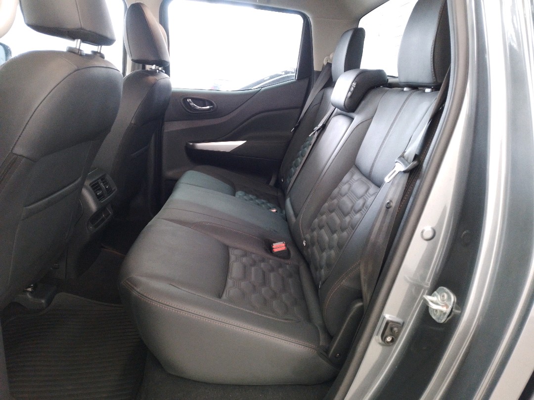 Nissan-FRONTIER-2.3 16V TURBO DIESEL PLATINUM CD 4X4 AUTOMÁTICO