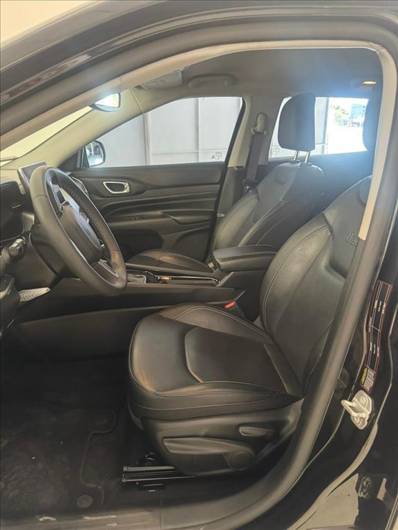 Jeep-COMPASS-1.3 T270 TURBO FLEX LONGITUDE AT6