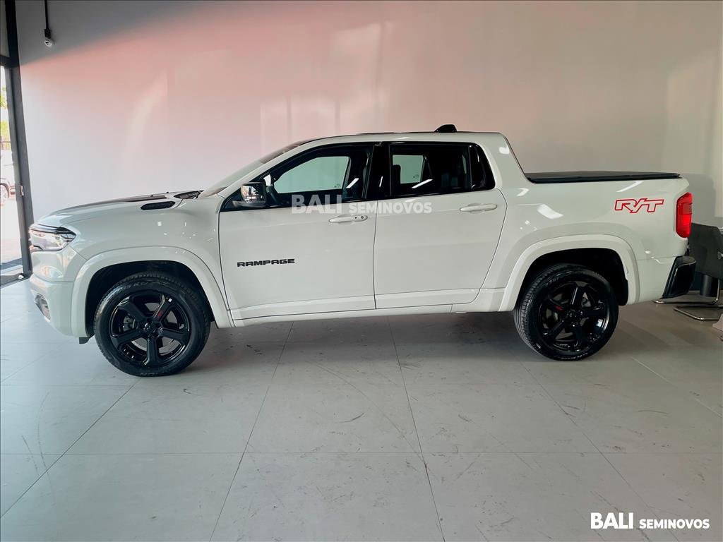 RAMPAGE 2.0 HURRICANE 4 TURBO GASOLINA R/T 4X4 AUTOMÁTICO4