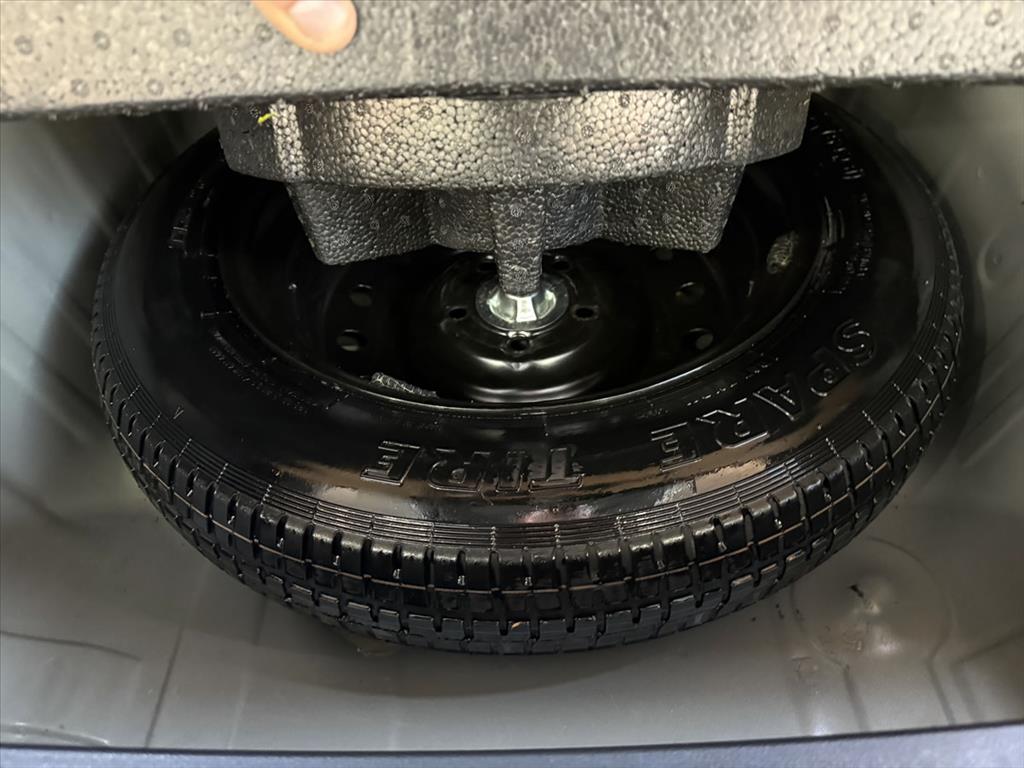 Honda Hr-V - 1.8 16V FLEX LX 4P AUTOMÁTICO