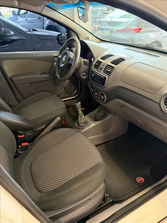 GRAND SIENA 1.6 MPI ESSENCE 16V FLEX 4P MANUAL8