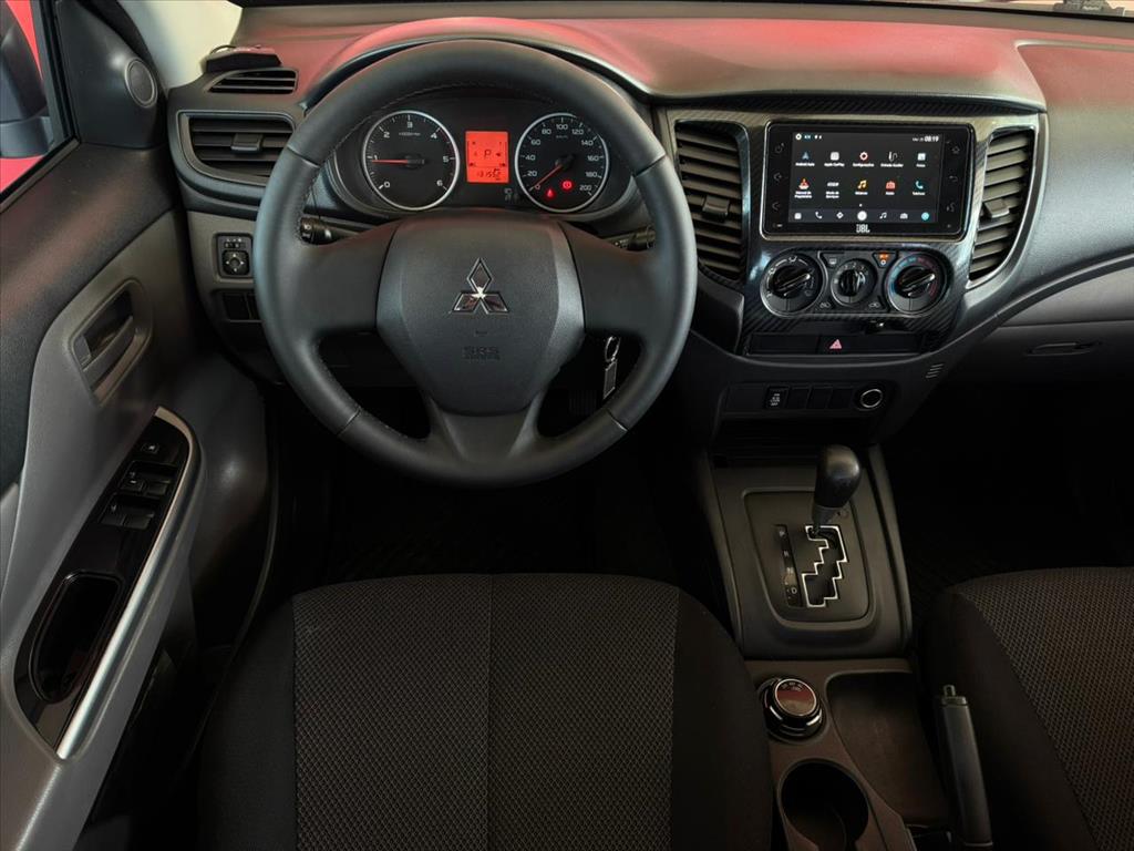 Mitsubishi-L200 TRITON-2.4 16V TURBO DIESEL OUTDOOR GLS CD 4X4 AUTOMÁTICO