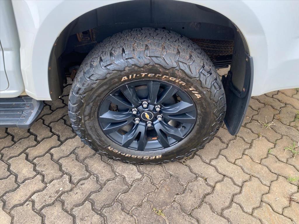 S10 2.8 16V TURBO DIESEL WT CD 4X4 AUTOMÁTICO15