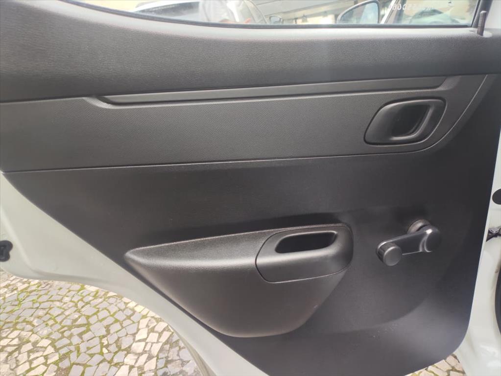 KWID 1.0 12V SCE FLEX ZEN MANUAL15