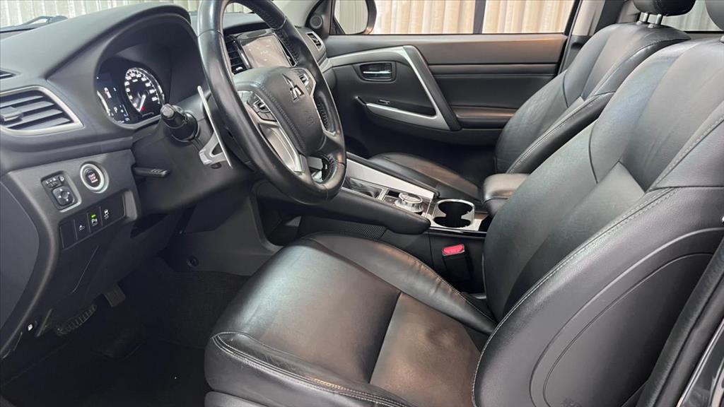 PAJERO SPORT 2.4 16V MIVEC TURBO DIESEL HPE AWD AUTOMÁTICO
