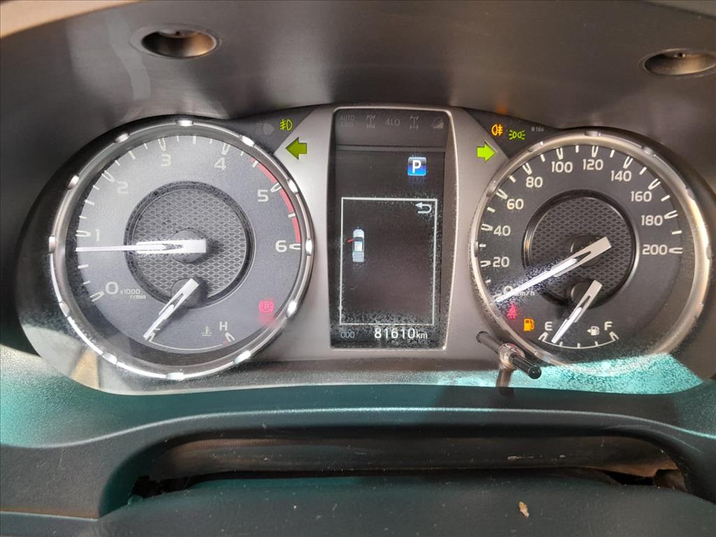 HILUX 2.8 D-4D TURBO DIESEL CD SRX 4X4 AUTOMÁTICO6