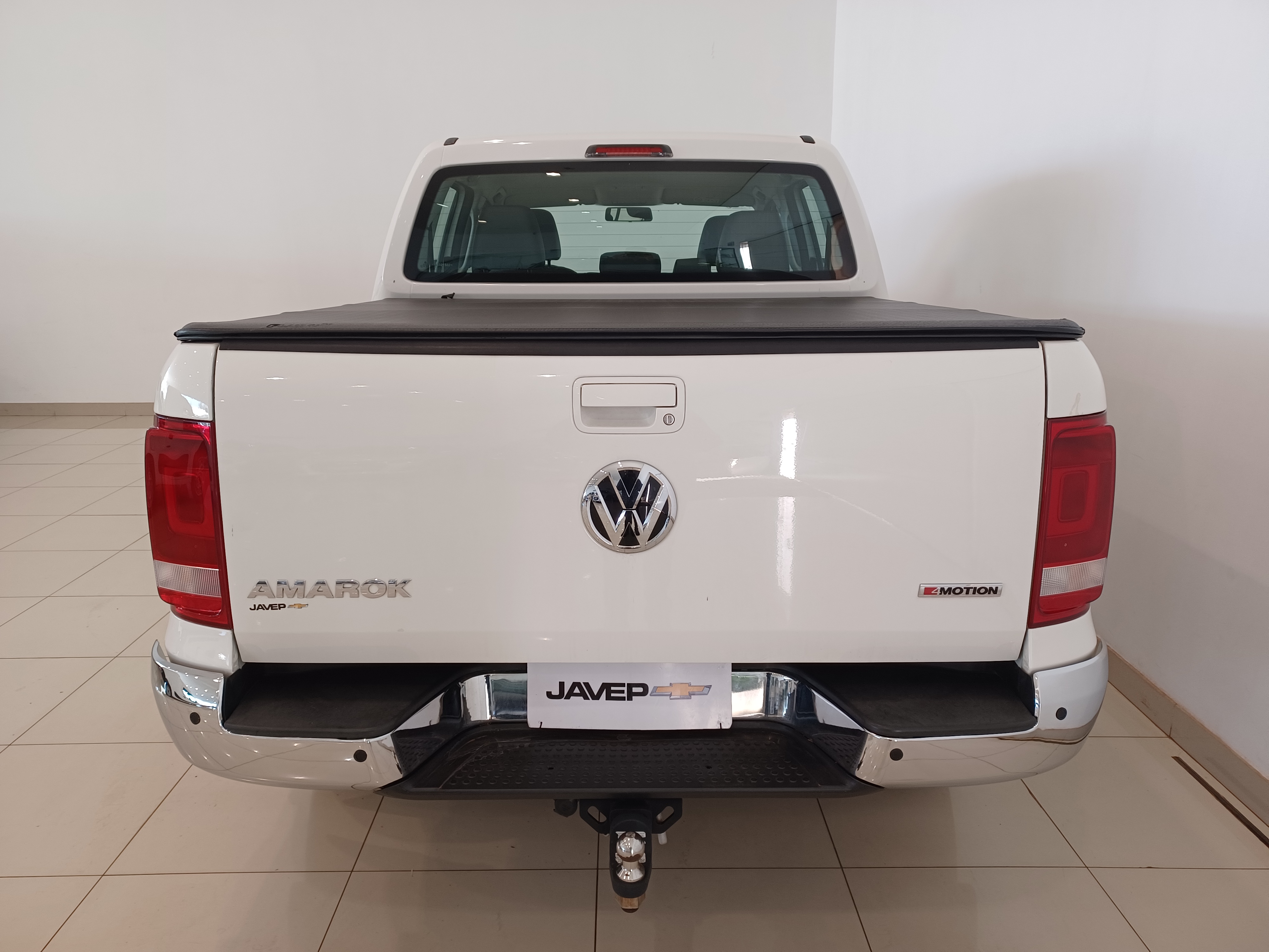 Volkswagen-AMAROK-2.0 COMFORTLINE 4X4 CD 16V TURBO INTERCOOLER DIESEL 4P AUTOMÁTICO