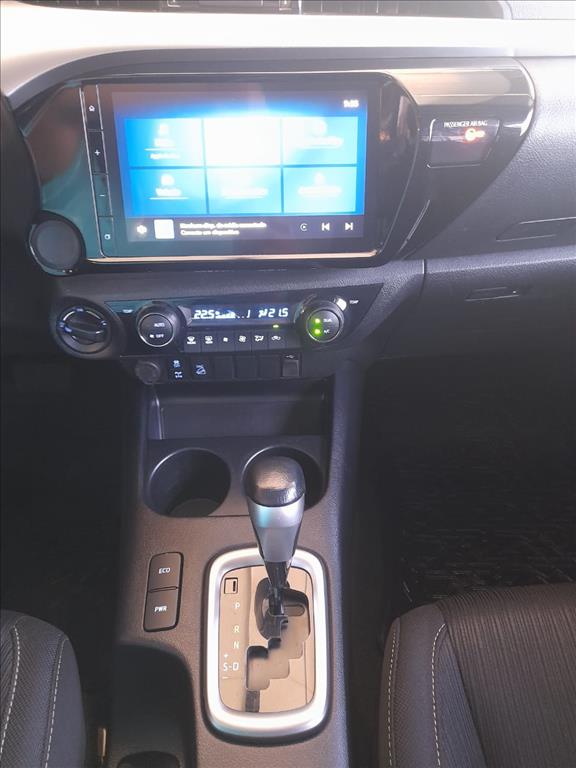 HILUX 2.8 D-4D TURBO DIESEL CD SR 4X4 AUTOMÁTICO7