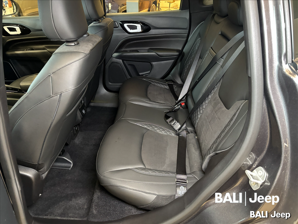 COMPASS 2.0 HURRICANE 4 TURBO GASOLINA BLACKHAWK AT915