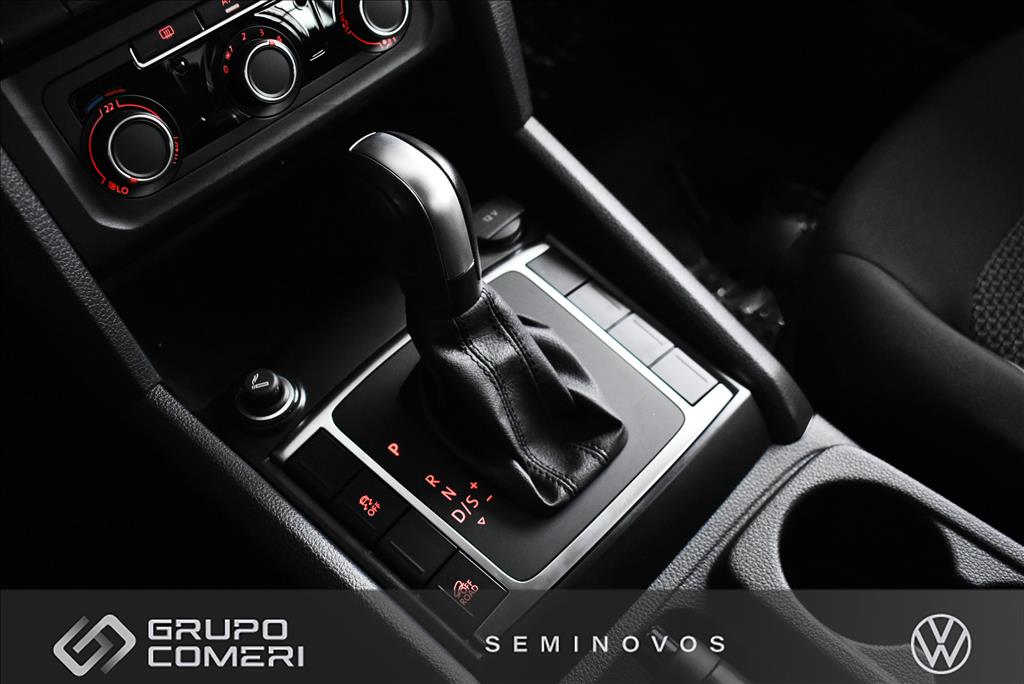 AMAROK 3.0 V6 TDI DIESEL COMFORTLINE CD 4MOTION AUTOMÁTICO10