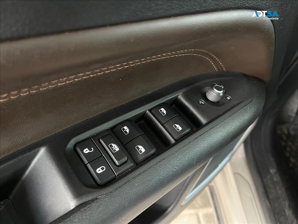 JEEP COMMANDER 1.3 T270 TURBO FLEX OVERLAND AT6