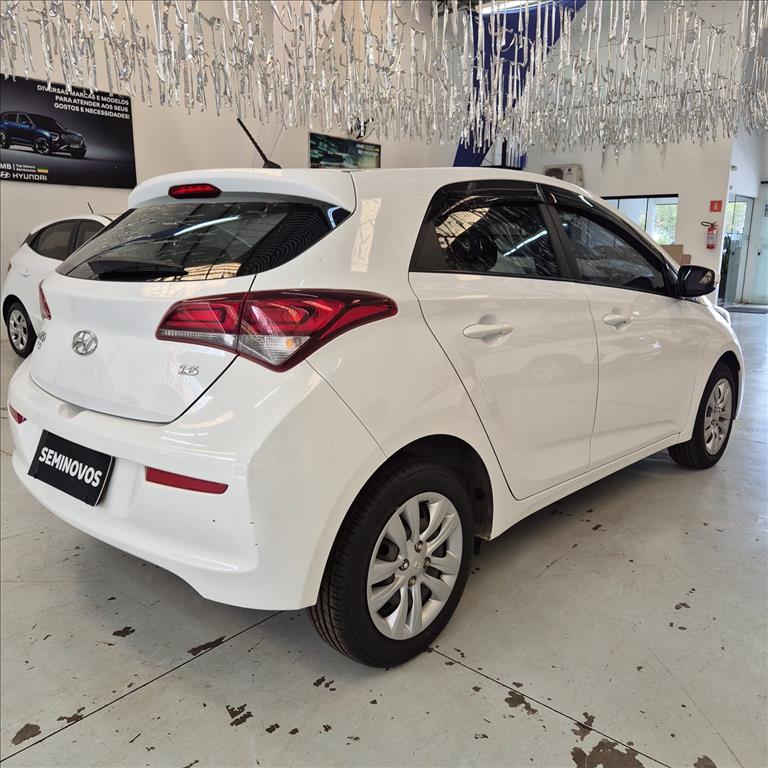 HB20 1.6 COMFORT PLUS 16V FLEX 4P MANUAL