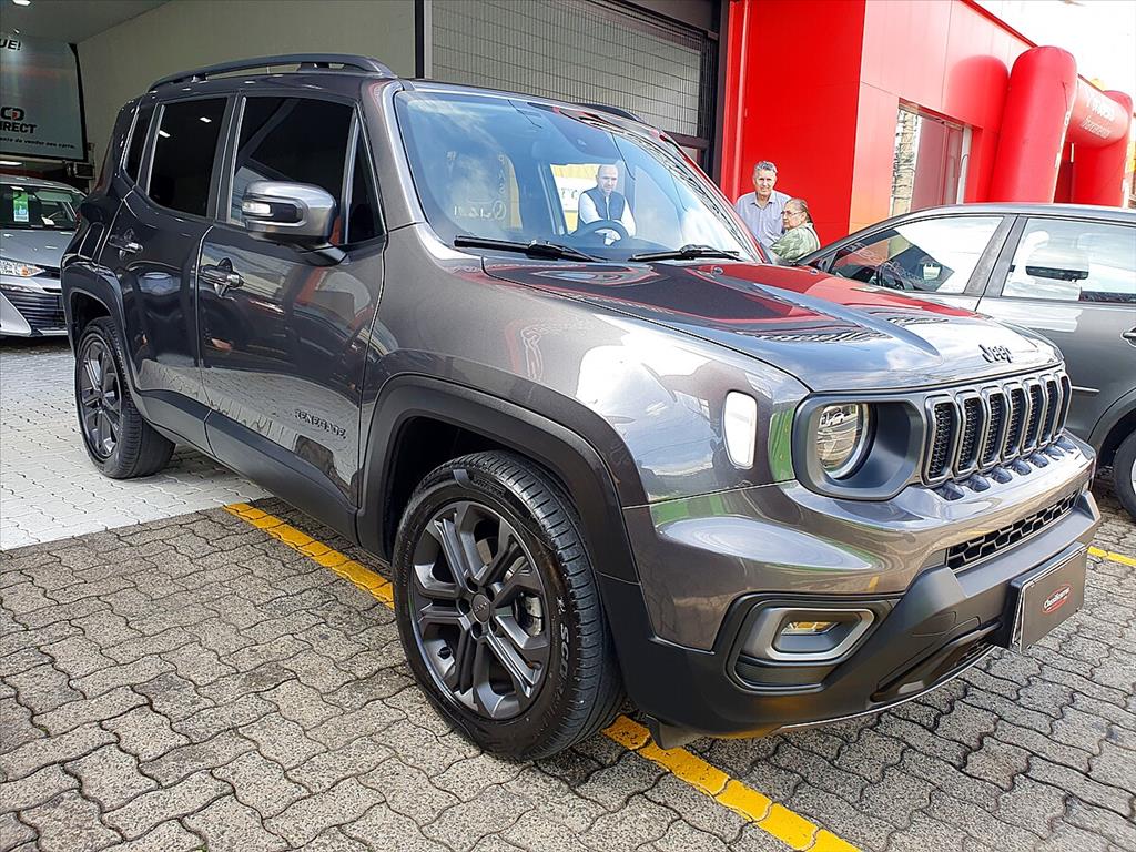 Jeep Renegade - 1.3 T270 TURBO FLEX LONGITUDE AT6
