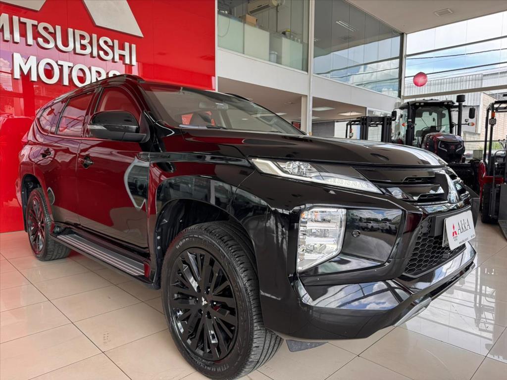 Mitsubishi-PAJERO SPORT-2.4 16V MIVEC TURBO DIESEL LEGEND BLACK AWD AUTOMÁTICO