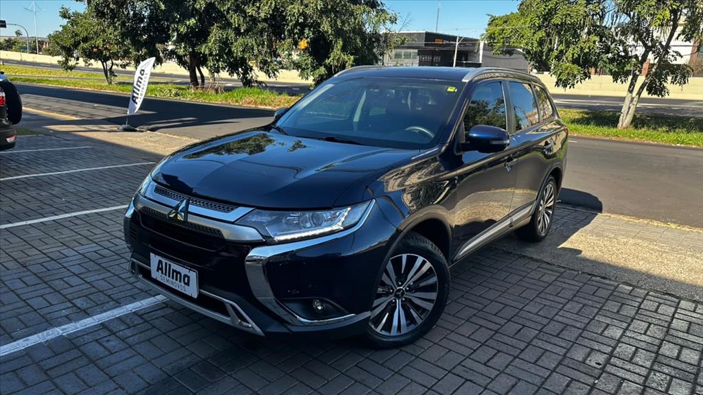 OUTLANDER 2.0 MIVEC GASOLINA HPE AUTOMÁTICO0