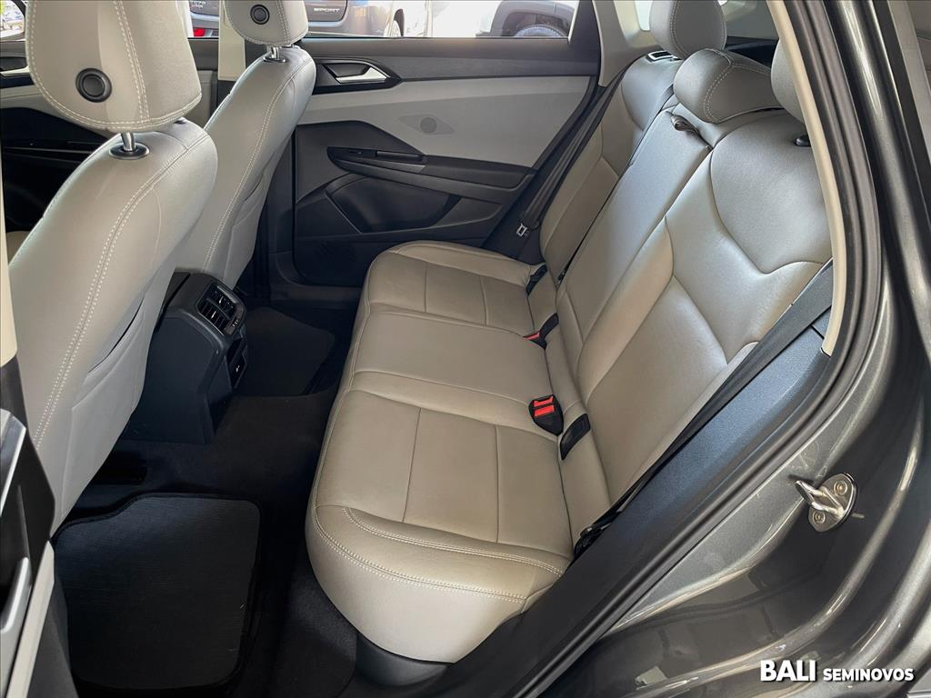 TAOS 1.4 250 TSI TOTAL FLEX HIGHLINE AUTOMÁTICO11