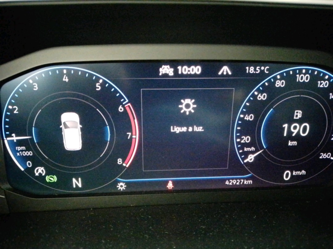Volkswagen-T-CROSS-1.4 250 TSI TOTAL FLEX HIGHLINE AUTOMÁTICO