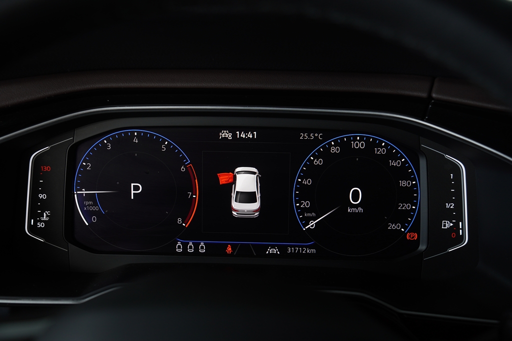 VIRTUS 1.0 200 TSI HIGHLINE AUTOMÁTICO10