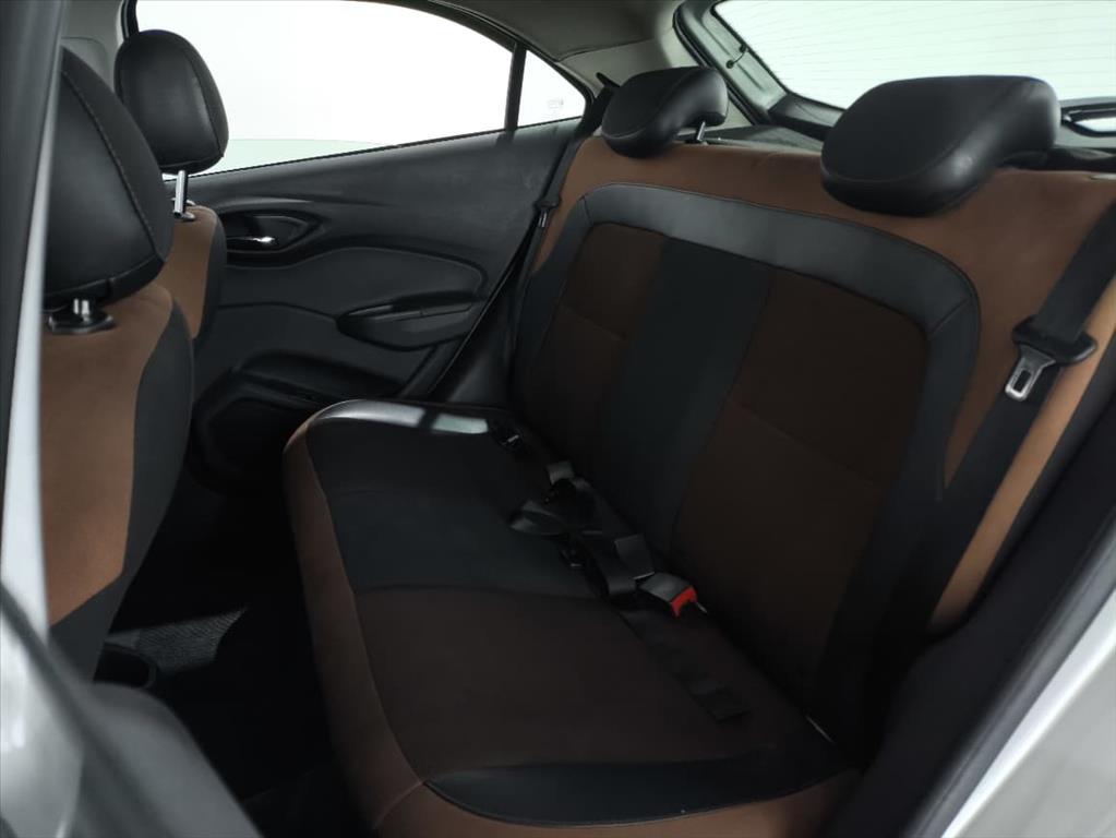 ONIX 1.4 MPFI ACTIV 8V FLEX 4P MANUAL5
