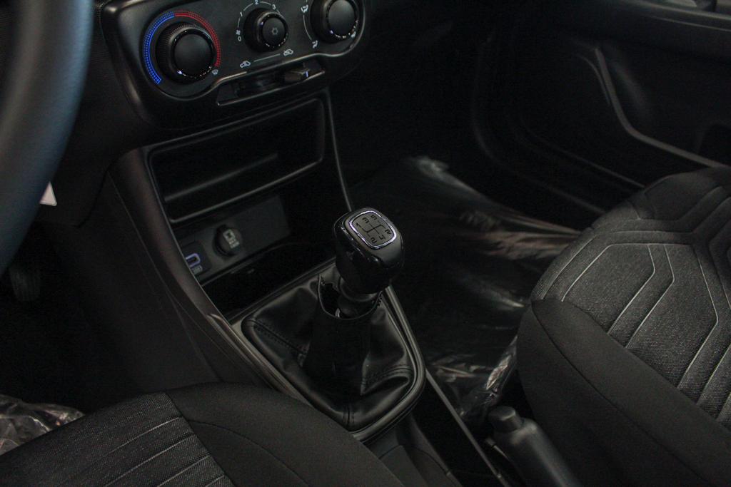 STRADA 1.3 FIREFLY FLEX FREEDOM CS MANUAL5