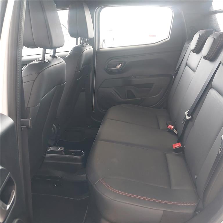 STRADA 1.0 TURBO 200 FLEX ULTRA CD CVT9