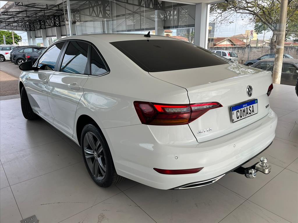 JETTA 1.4 250 TSI TOTAL FLEX R-LINE TIPTRONIC