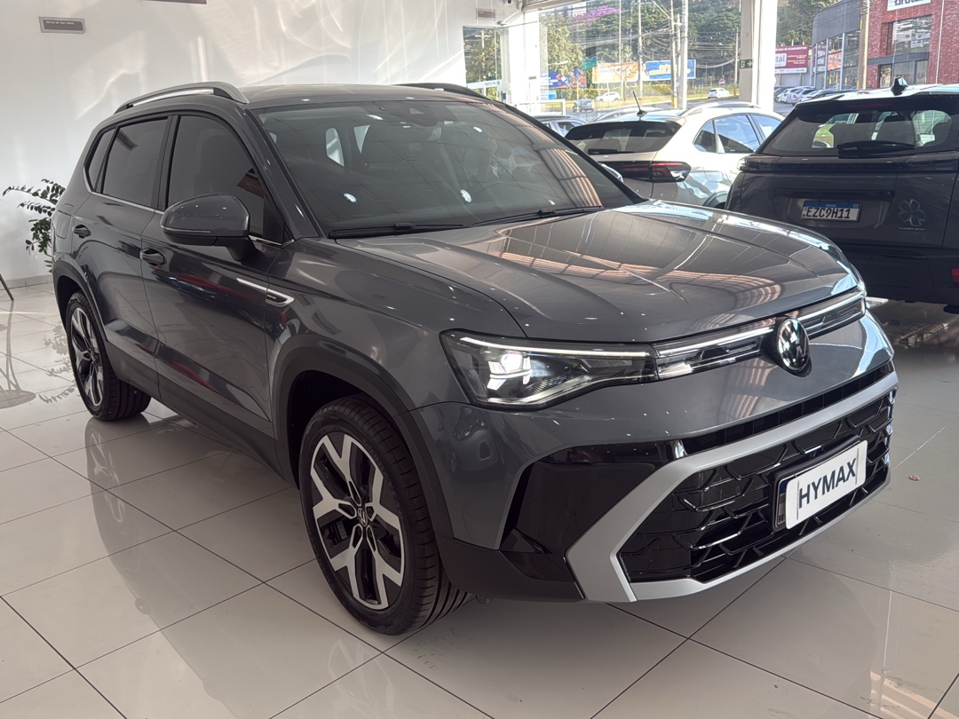 TAOS 1.4 250 TSI TOTAL FLEX HIGHLINE AUTOMÁTICO1