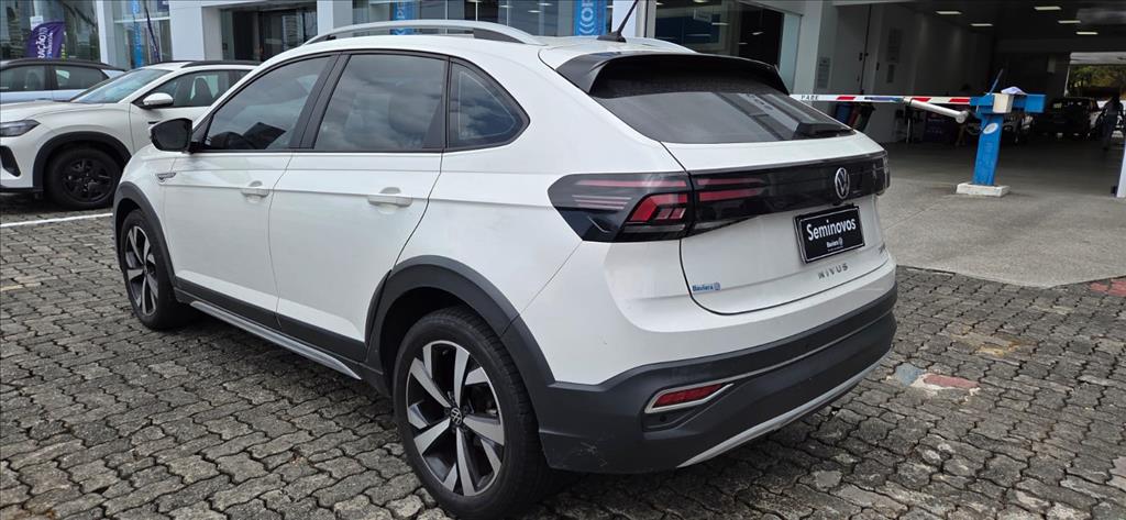 NIVUS 1.0 200 TSI TOTAL FLEX HIGHLINE AUTOMÁTICO3