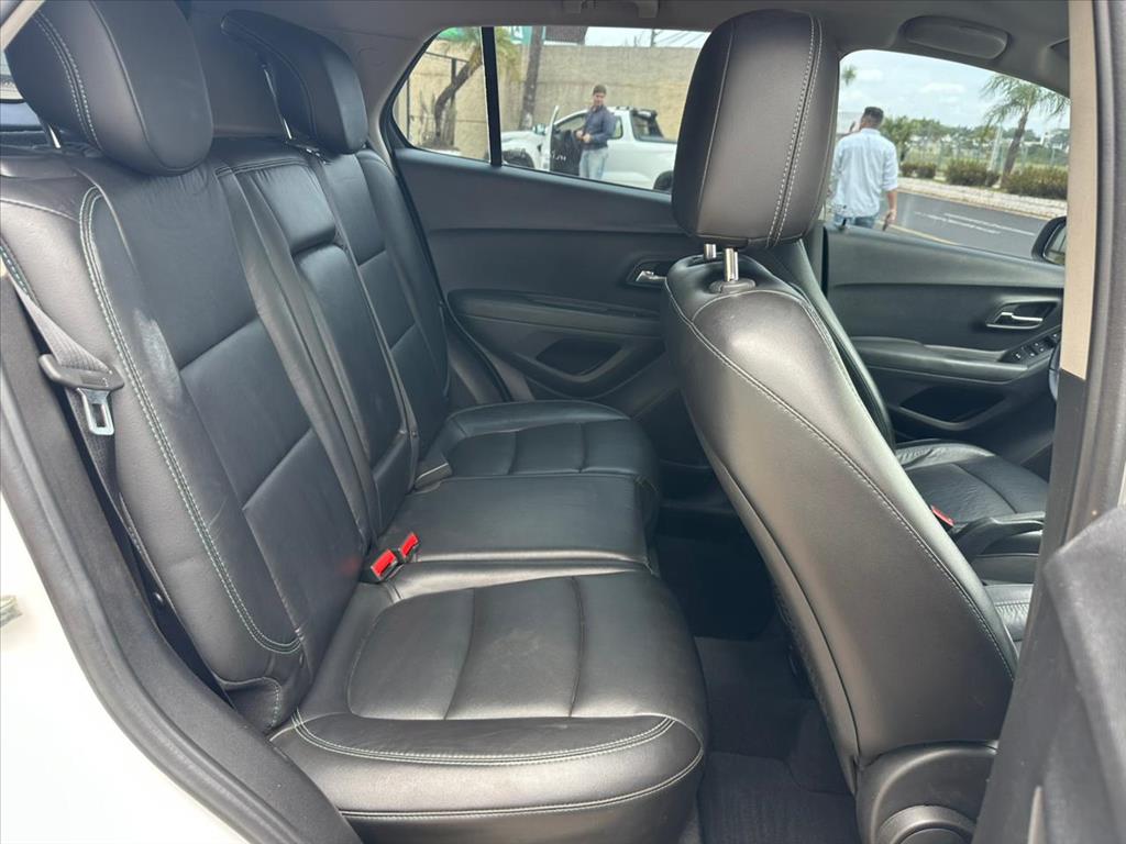 TRACKER 1.8 MPFI LTZ 4X2 16V FLEX 4P AUTOMÁTICO TRACKER 1.8 MPFI LTZ 4X2 16V FLEX 4P AUTOMÁTICO