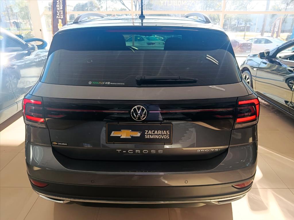 T-CROSS 1.0 200 TSI TOTAL FLEX COMFORTLINE AUTOMÁTICO3