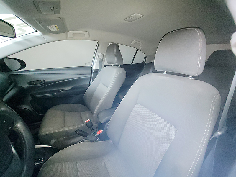 YARIS 1.5 16V FLEX SEDAN XL MULTIDRIVE8