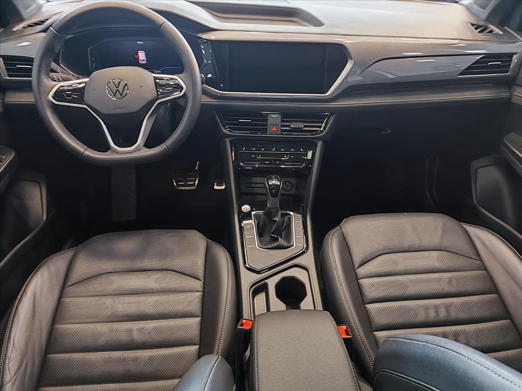 TAOS 1.4 250 TSI TOTAL FLEX HIGHLINE AUTOMÁTICO12