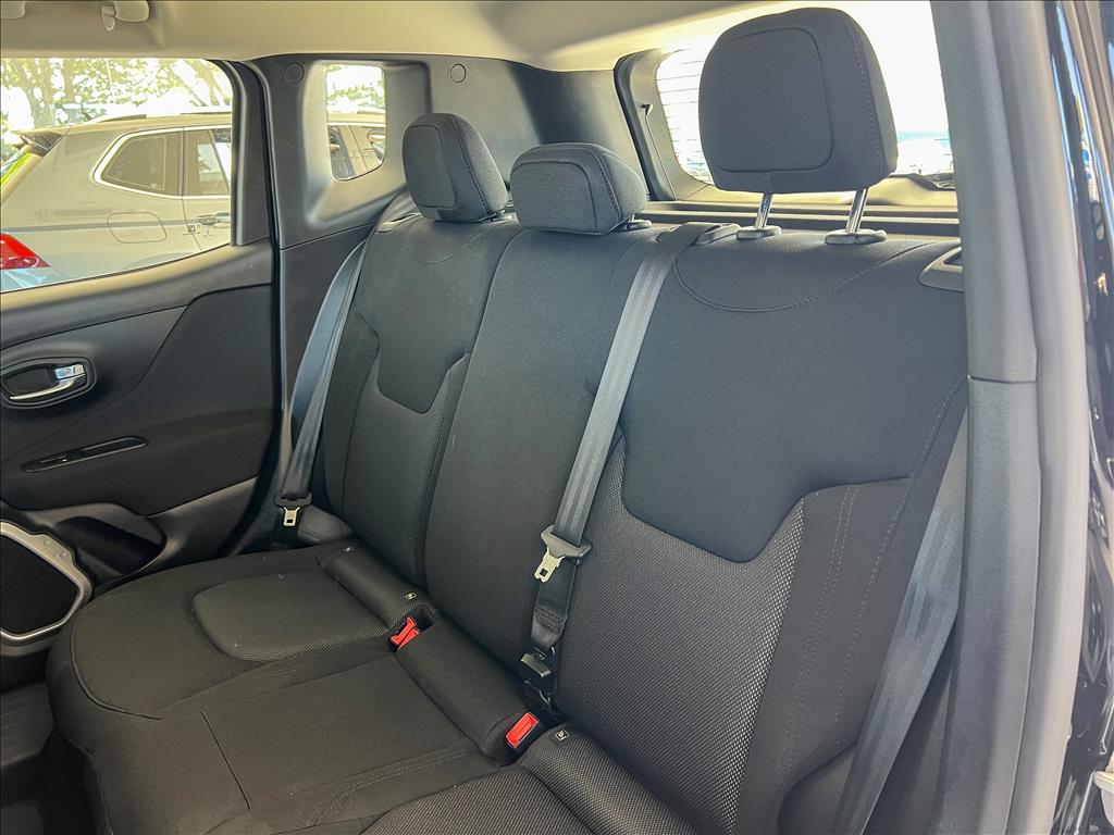 RENEGADE 1.8 16V FLEX 4P AUTOMÁTICO17