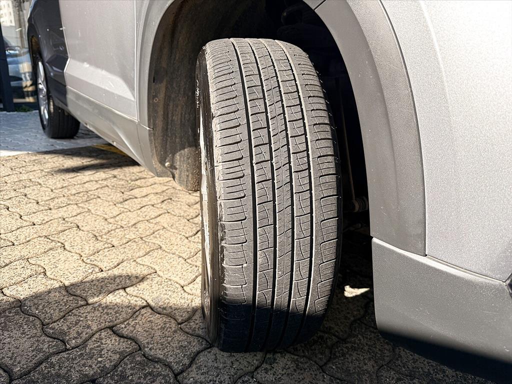 Volkswagen Taos - 1.4 250 TSI TOTAL FLEX COMFORTLINE AUTOMÁTICO