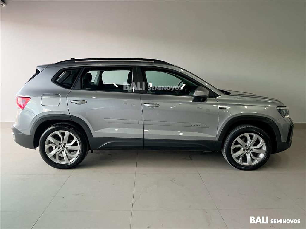 TAOS 1.4 250 TSI TOTAL FLEX COMFORTLINE AUTOMÁTICO3