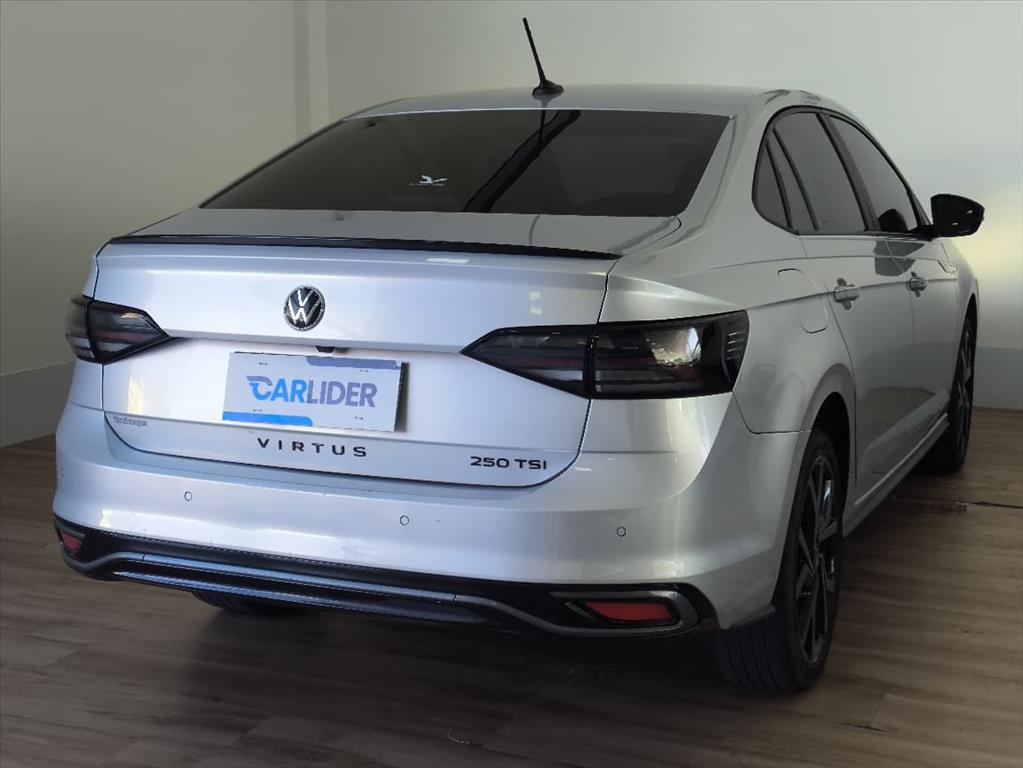 VIRTUS 1.4 250 TSI EXCLUSIVE AUTOMÁTICO11