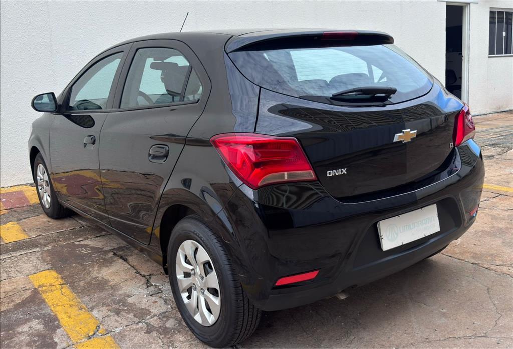 ONIX 1.0 MPFI LT 8V FLEX 4P MANUAL7