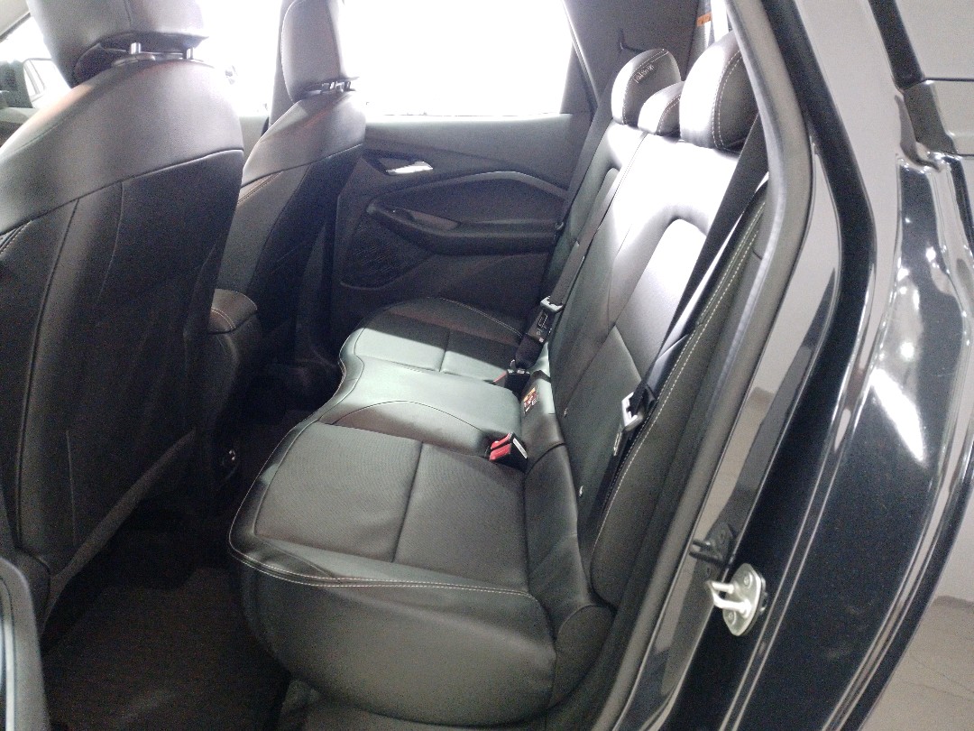 Chevrolet Montana 1.2 Turbo Flex Premier Automático - foto 10
