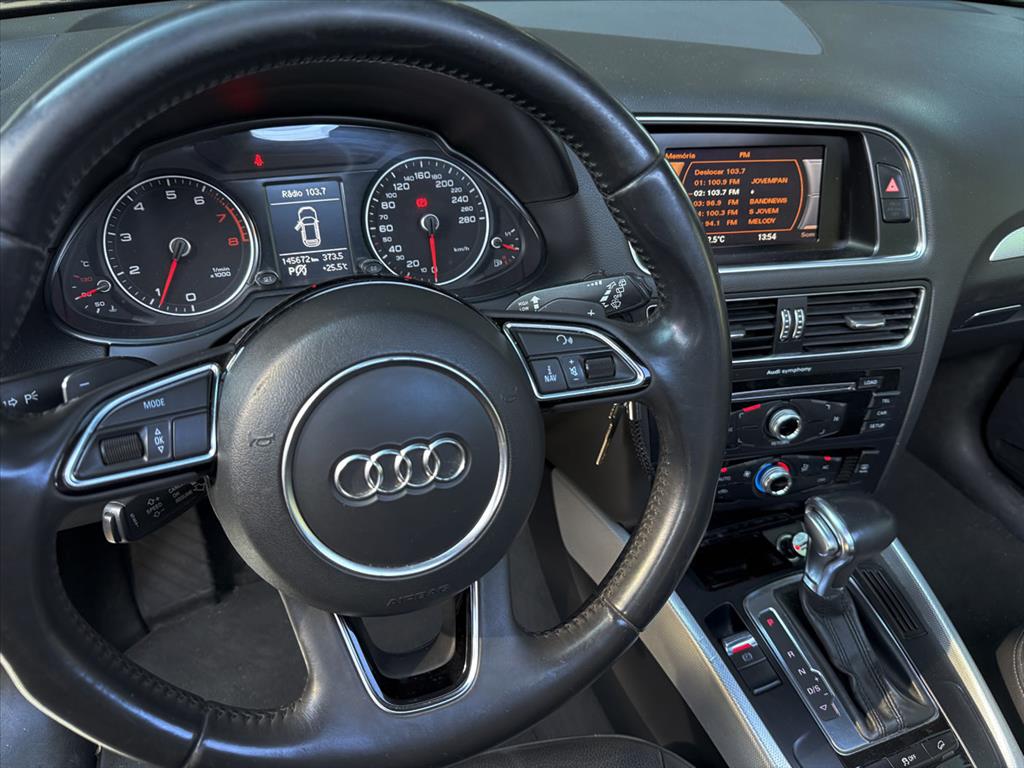 Audi Q5 - 2.0 TFSI AMBIENTE 16V 225CV GASOLINA 4P AUTOMÁTICO