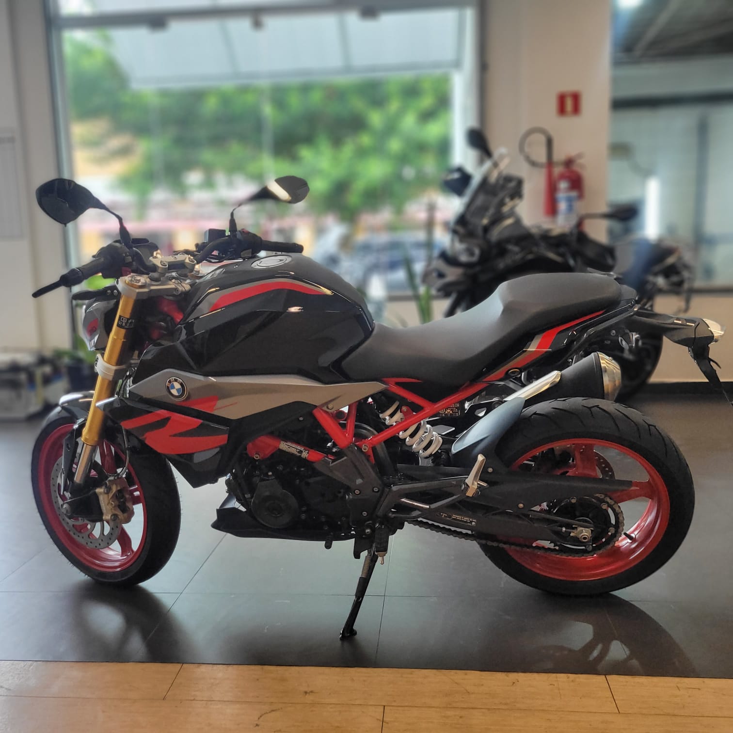 BMW Motorrad-G-310 R