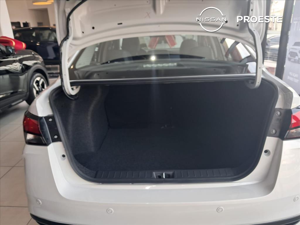 VERSA 1.6 16V FLEX EXCLUSIVE XTRONIC8