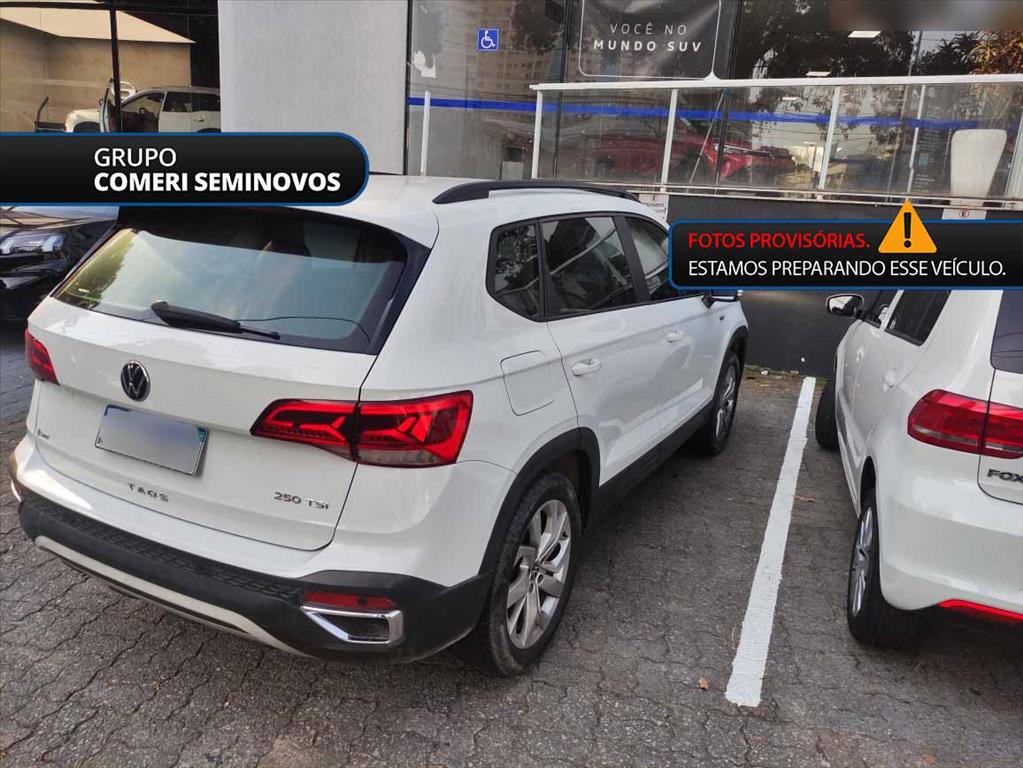 TAOS 1.4 250 TSI TOTAL FLEX COMFORTLINE AUTOMÁTICO