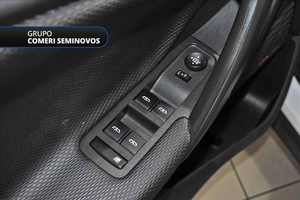 TRACKER 1.0 TURBO FLEX LT AUTOMÁTICO15