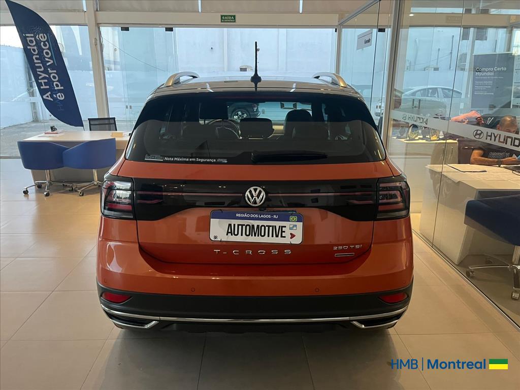 T-CROSS 1.4 250 TSI TOTAL FLEX HIGHLINE AUTOMÁTICO5 T-CROSS 1.4 250 TSI TOTAL FLEX HIGHLINE AUTOMÁTICO5