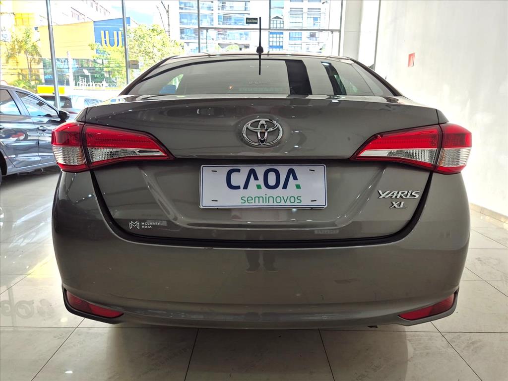 Toyota-YARIS-1.5 16V FLEX SEDAN XL MULTIDRIVE