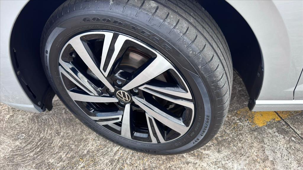 VIRTUS 1.0 200 TSI HIGHLINE AUTOMÁTICO18